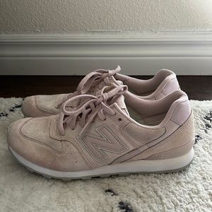 New balance 696 sneakers
